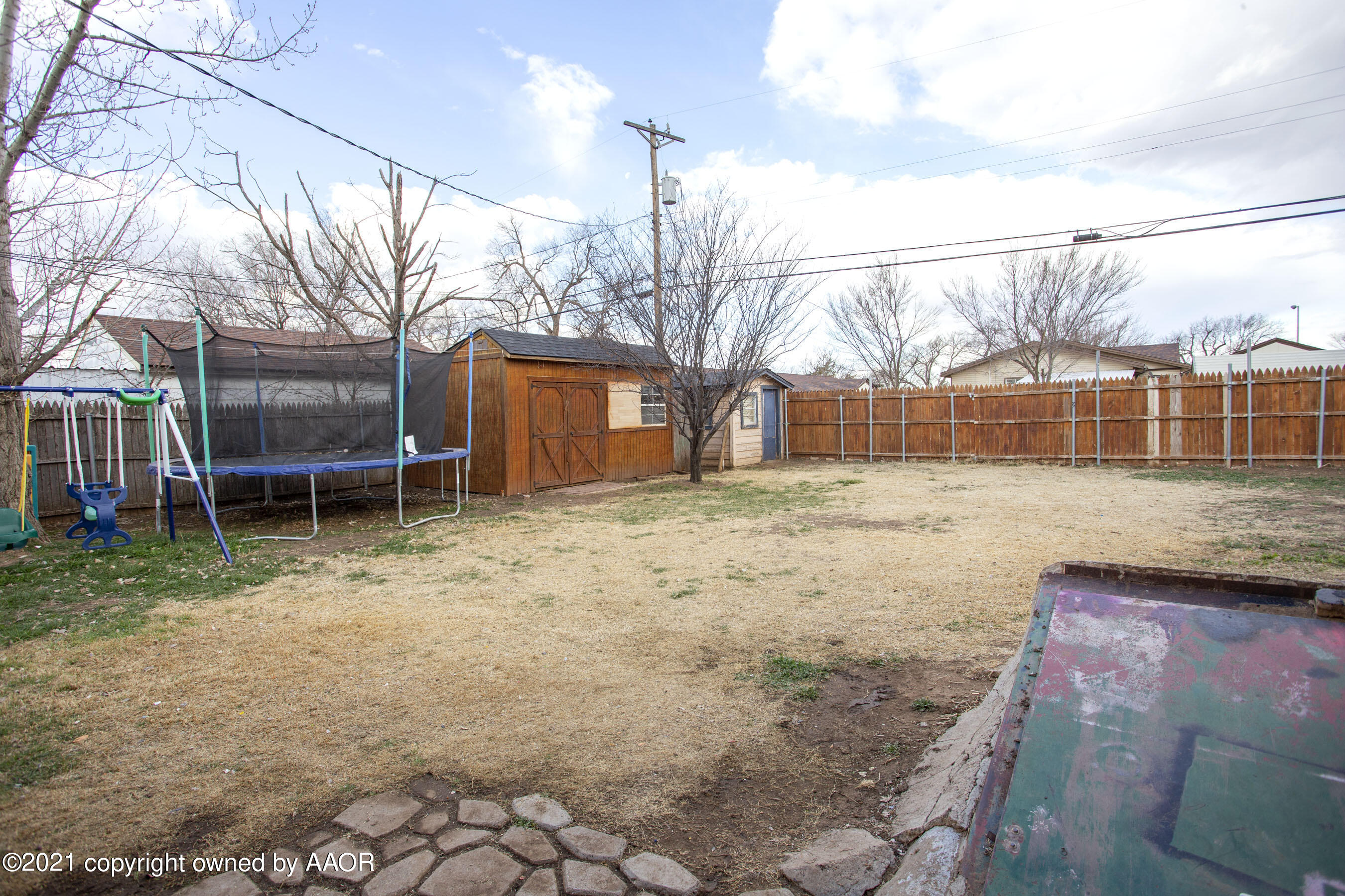 4406 South Lipscomb Street Amarillo, TX 79110 - Photo 24 of 25 Storm shelter