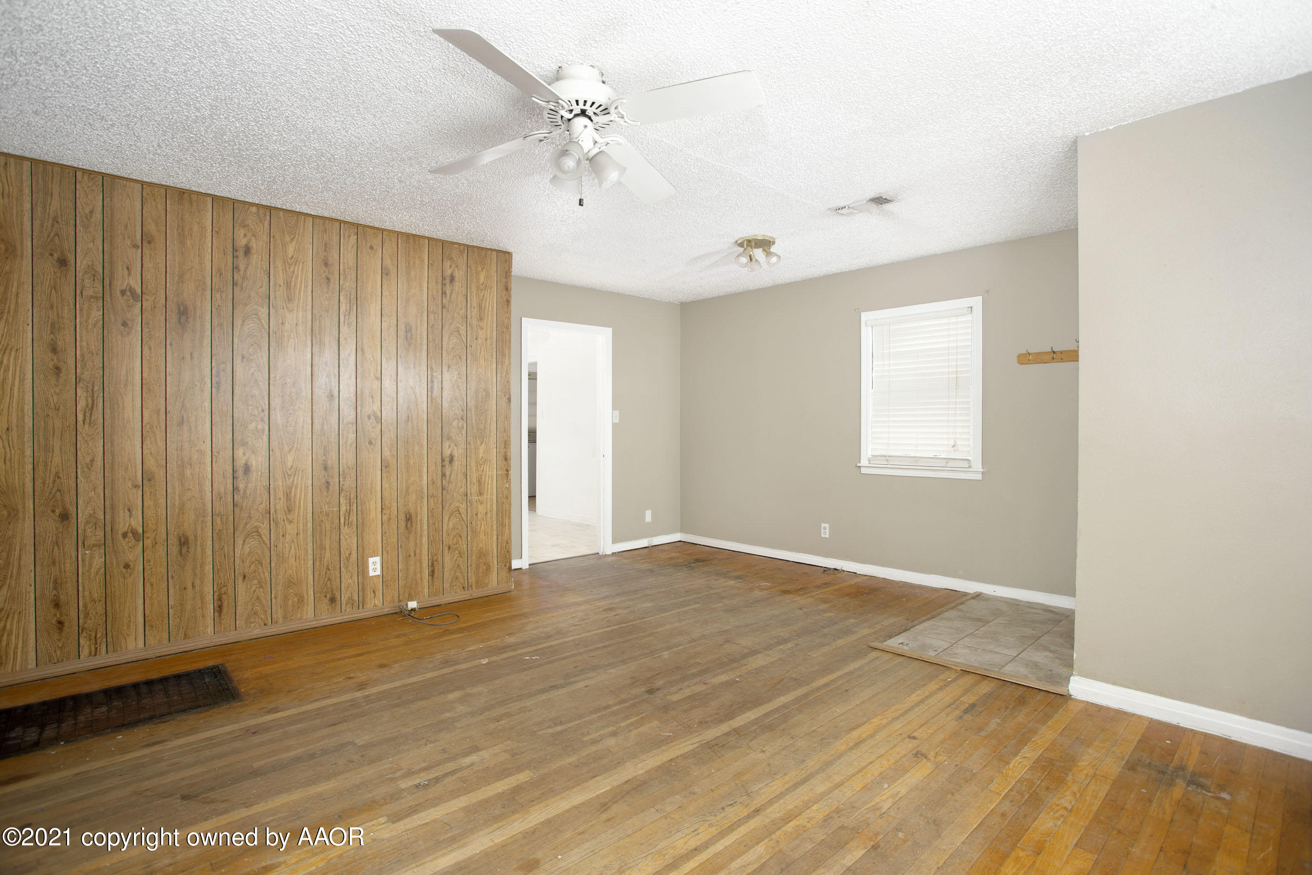 4406 South Lipscomb Street Amarillo, TX 79110 - Photo 6 of 25 2