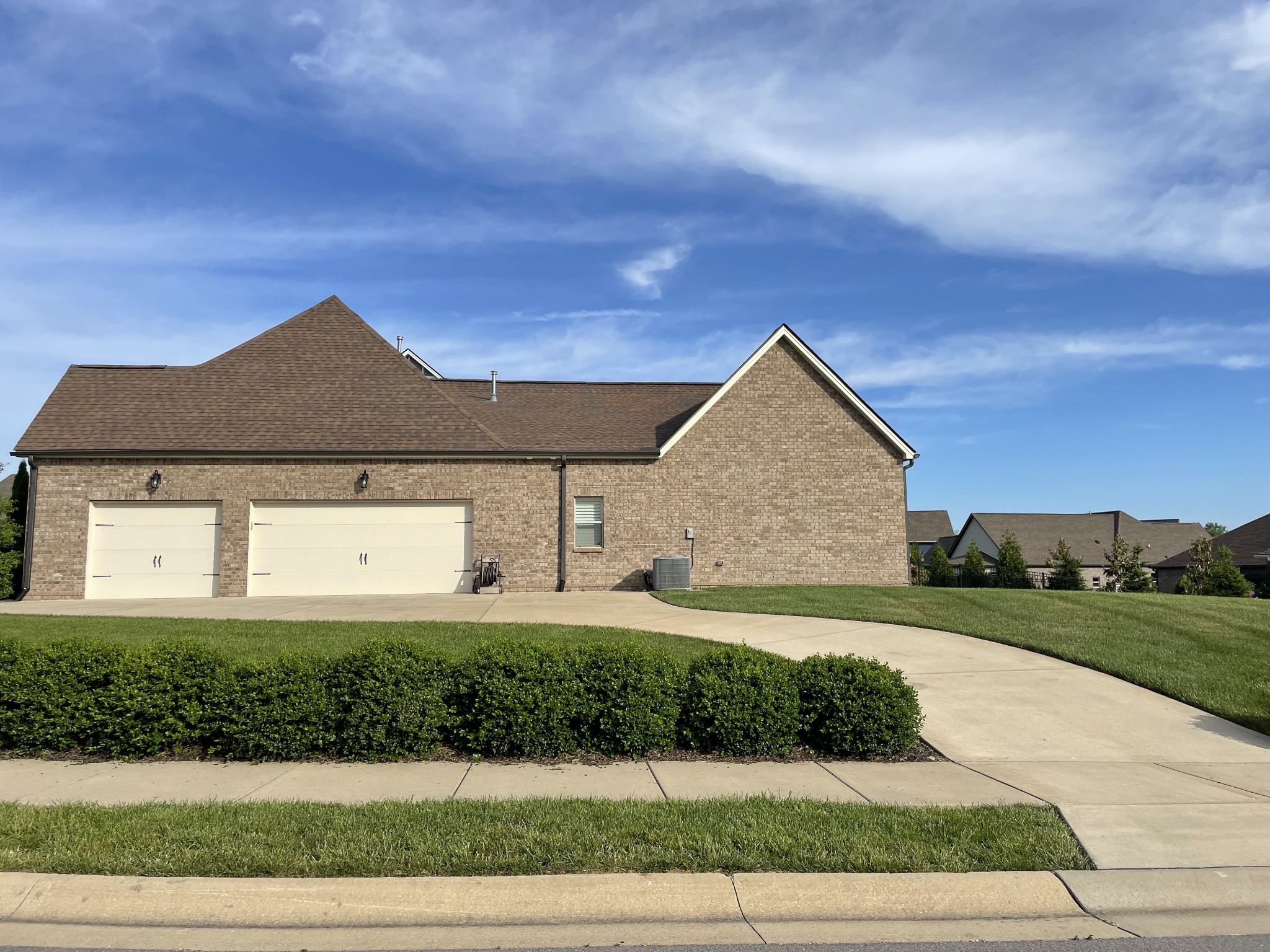 114 Vanner Road Mount Juliet, TN 37122 - Photo 3 of 39 a front view of a house with a yard and garage