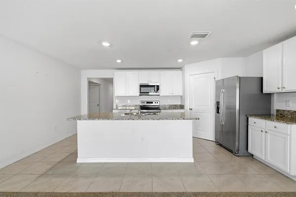 $2,300 | 13196 Golden Lime Ave Spring Hill, Spring Hill, FL 34609