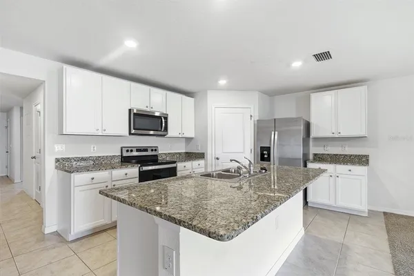 $2,300 | 13196 Golden Lime Ave Spring Hill, Spring Hill, FL 34609
