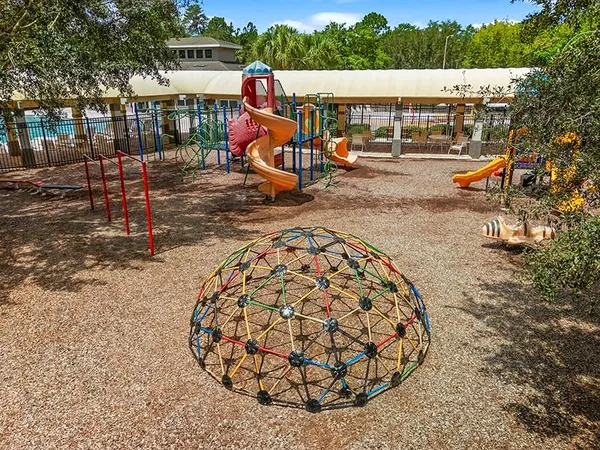 $2,300 | 13196 Golden Lime Ave Spring Hill, Spring Hill, FL 34609