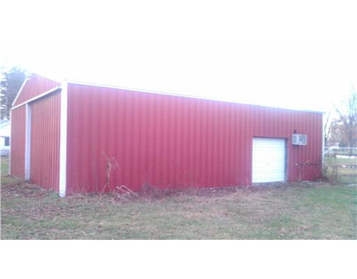 54830 Pear Road South Bend, IN 46628 - Photo 4 of 13