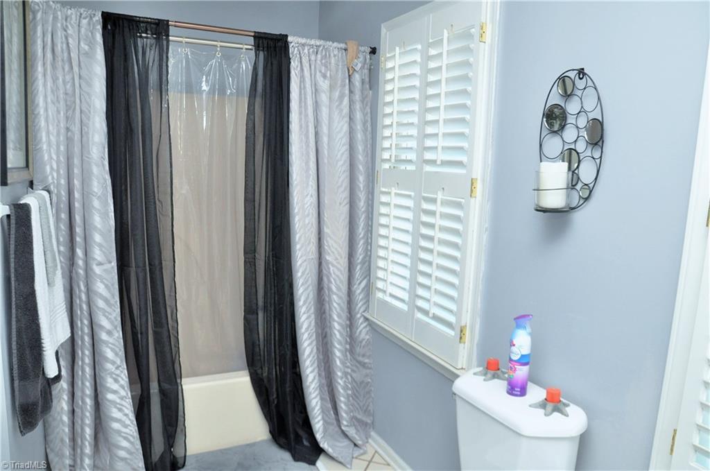 3725 Harrington Point High Point, NC 27265 - Photo 17 of 17 Gallery Image 17