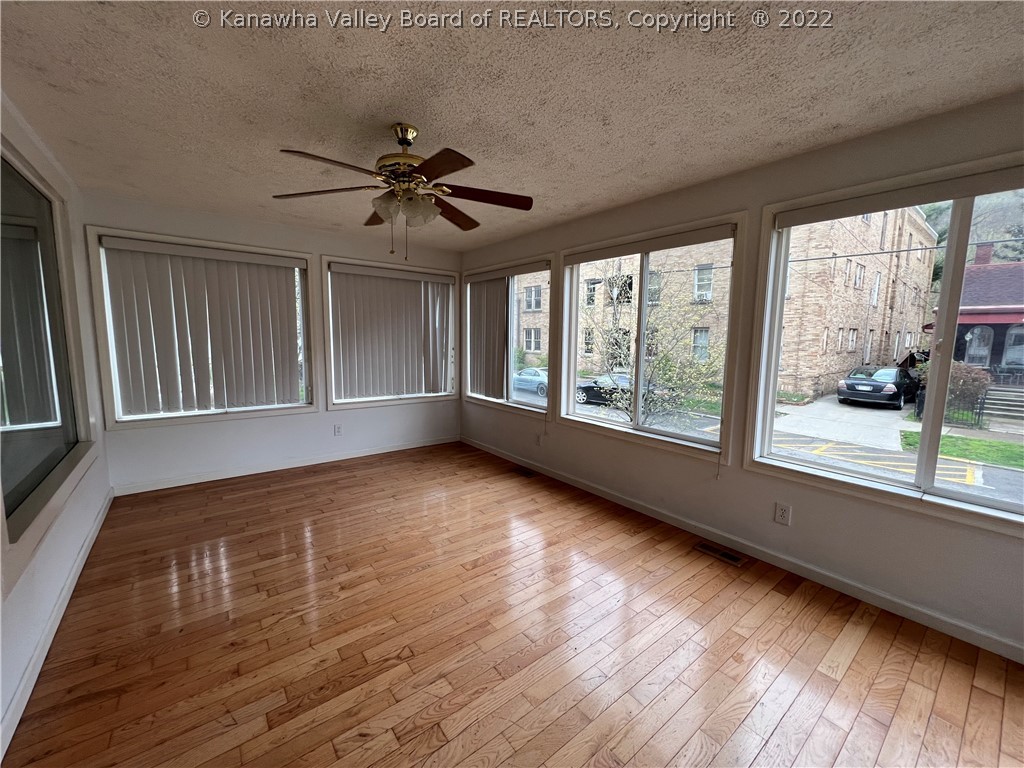 641 Stratton Street Logan, WV 25601 - Photo 2 of 23 Sunroom