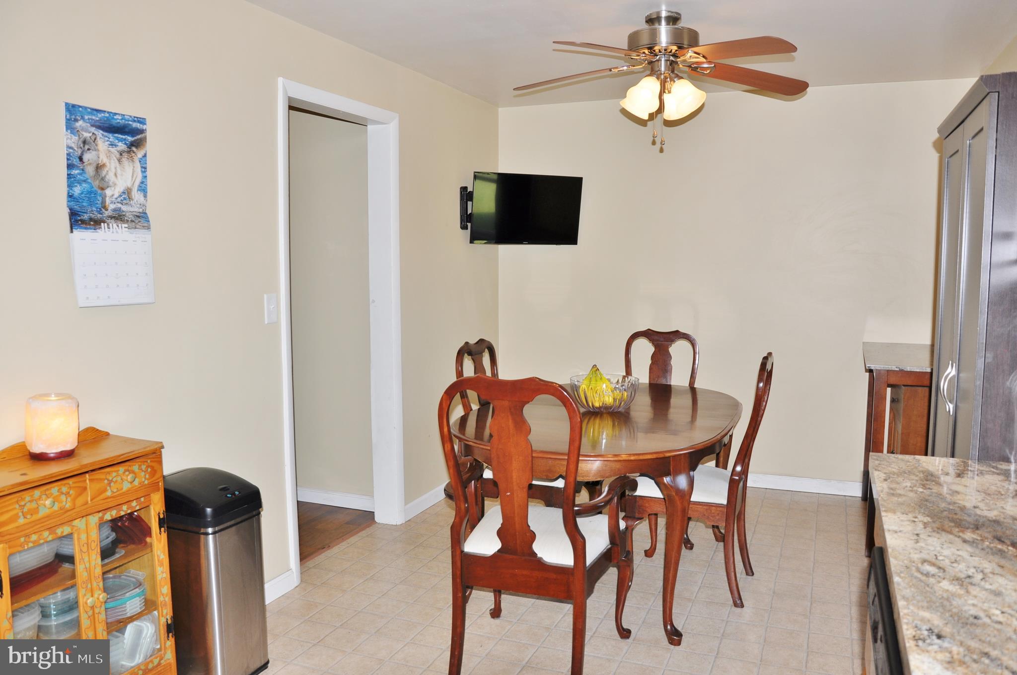 930 Hanover Road York, PA 17408 - Photo 8 of 27
