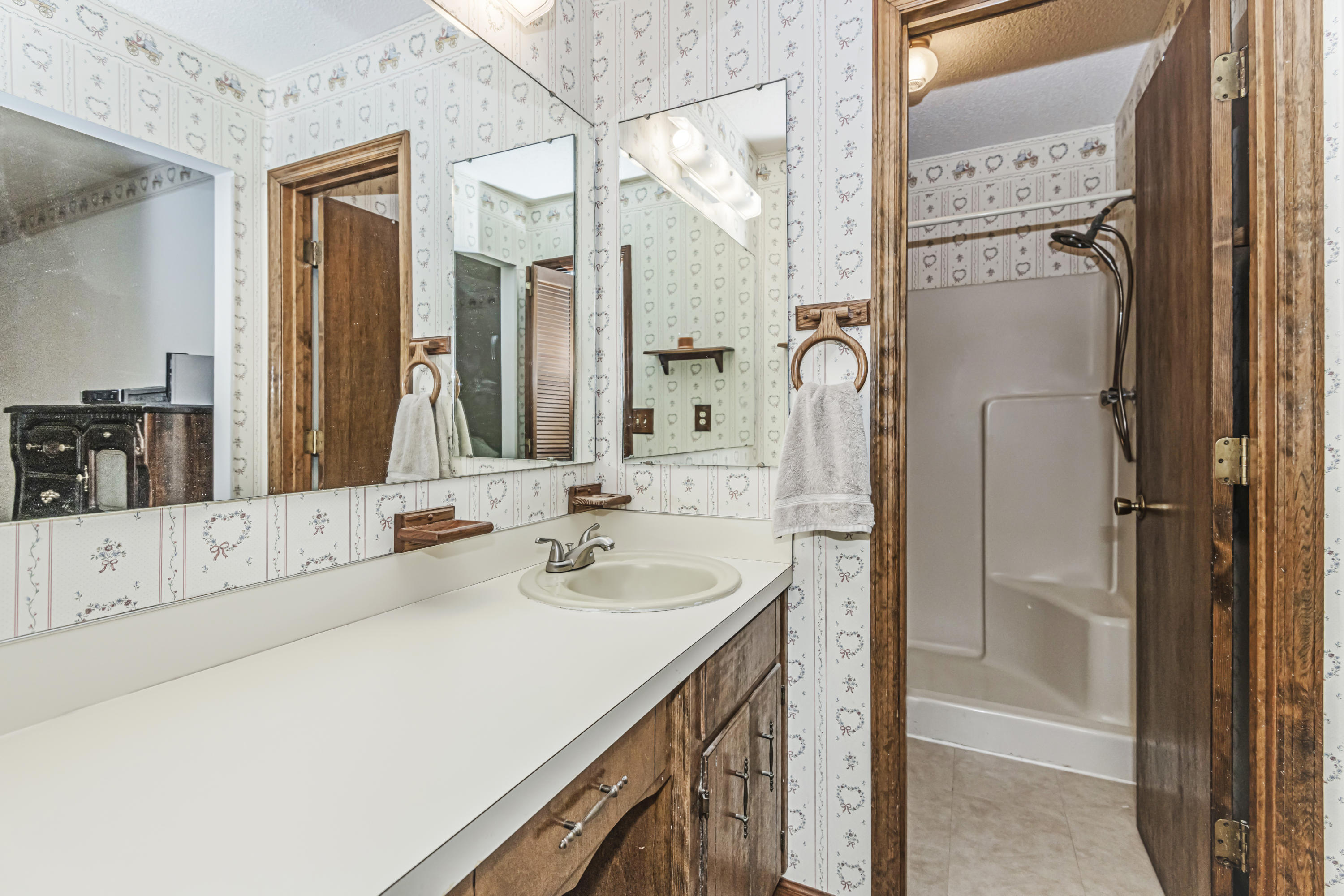 611 Longleaf Road Summerville, SC 29486 - Photo 13 of 17 xv1v55rkwusk8w3q63ic49hs4h6cunguwgdatihj