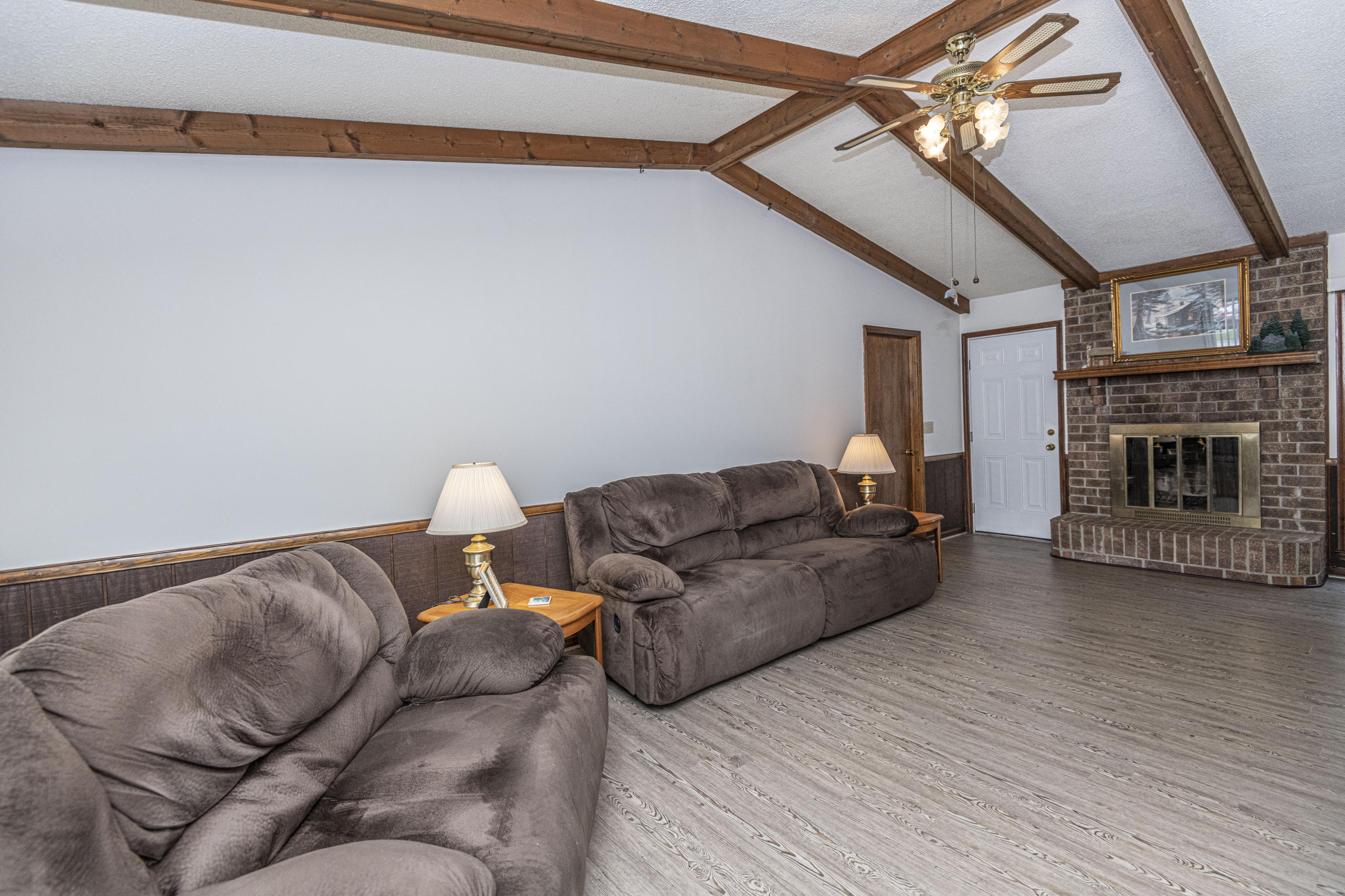 611 Longleaf Road Summerville, SC 29486 - Photo 5 of 17 DSC_6599