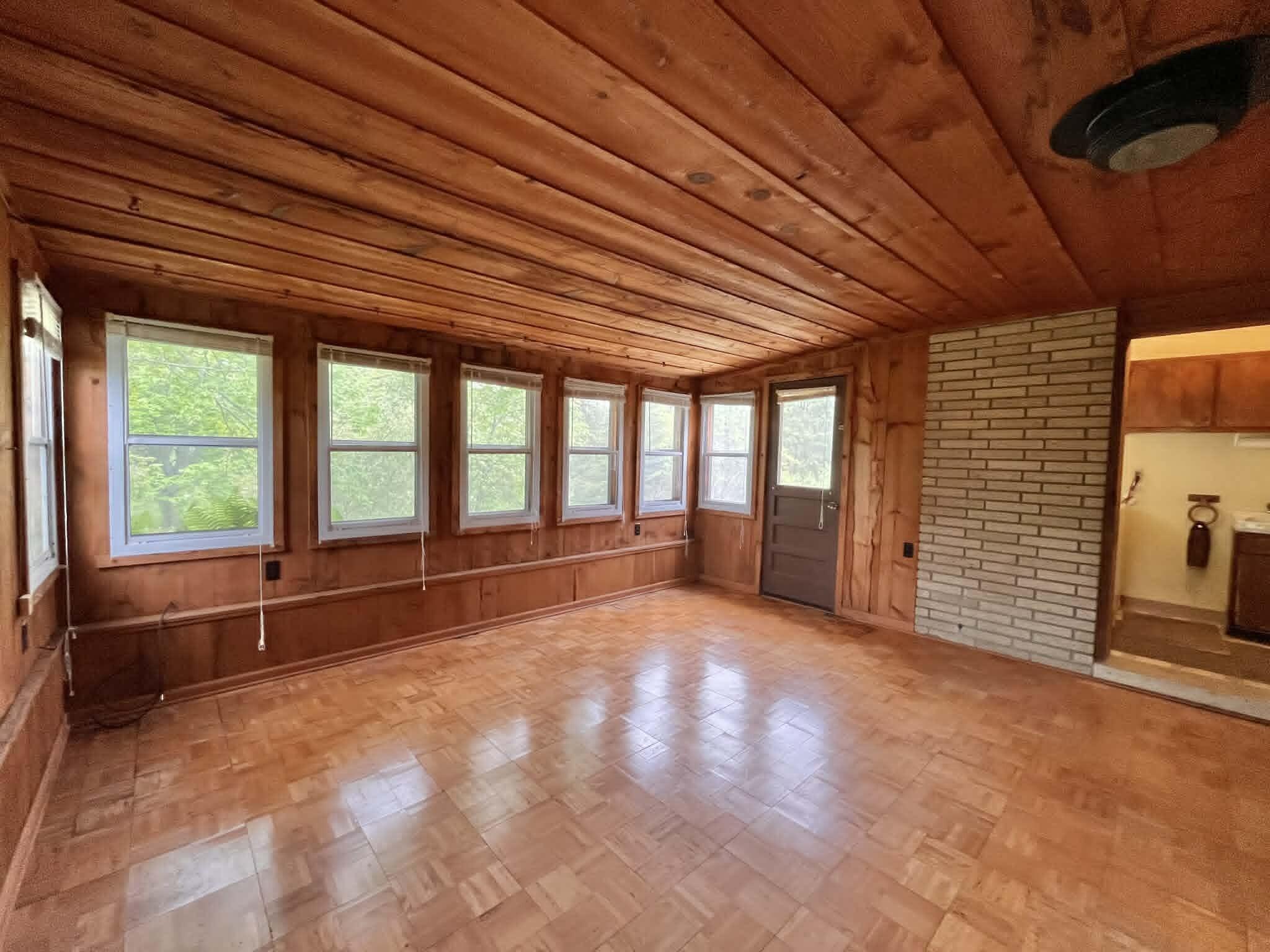 2619 East Bard Road Muskegon, MI 49445 - Photo 13 of 37 c99138b7-33af-42c2-b510-05f25c6e422b