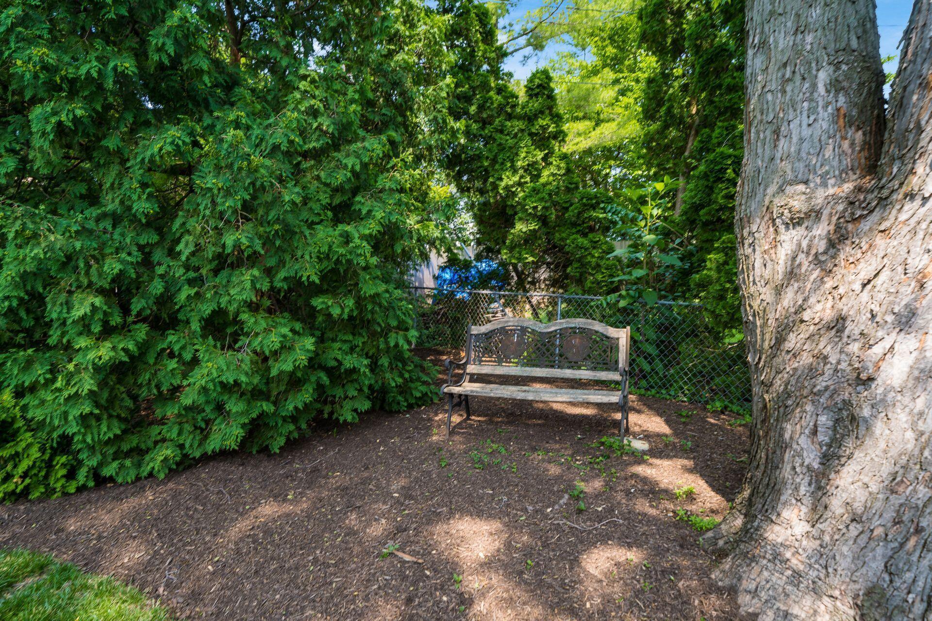 4345 Reed Road Columbus, OH 43220 - Photo 42 of 51 Backyard