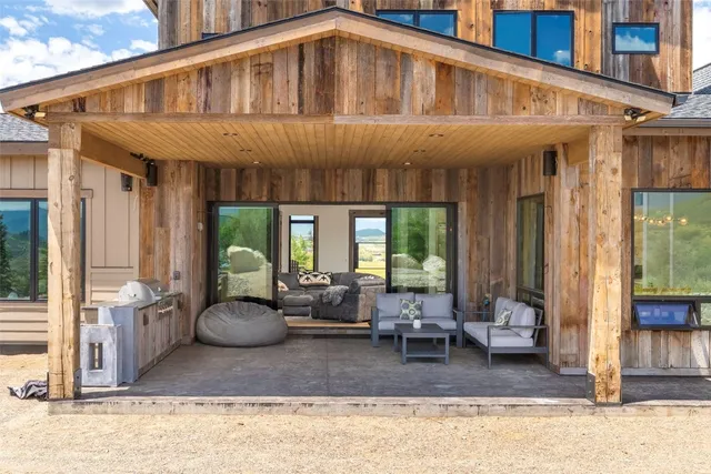 $4,500,000 | 4355 Elk River Road, Steamboat Springs, CO 80487