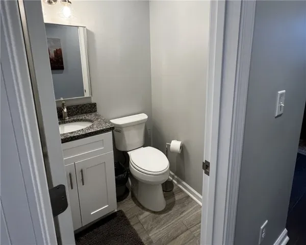 $1,800 | 210-216 North Main Street, Anderson, SC 29621