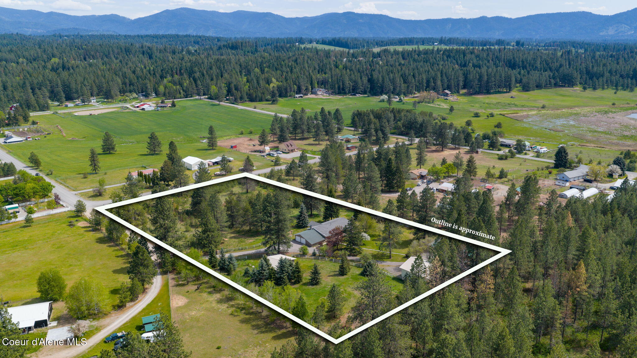 2087 East Glacier Road Hayden, ID 83835 - Photo 8 of 82 Ariel View