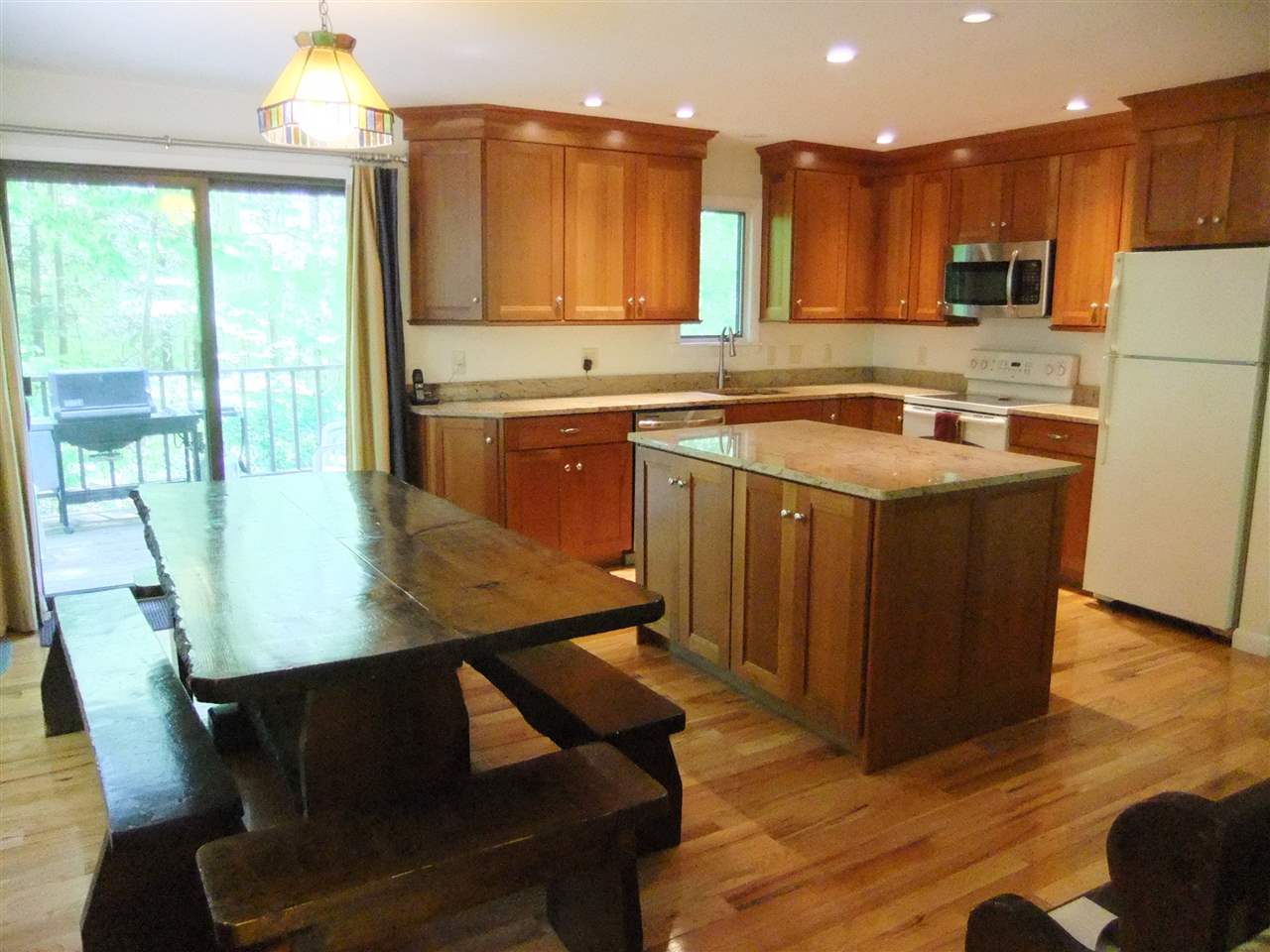 362 Rootville Road Manchester, VT 05255 - Photo 9 of 24 Gallery Image 9