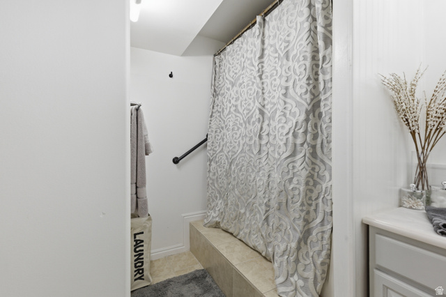 830 North Stone Road Snowville, UT 84336 - Photo 19 of 69 Full bathroom with a shower with shower curtain