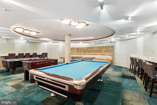 $450,000 | 8340 Greensboro Drive, Unit 618, McLean, VA 22102