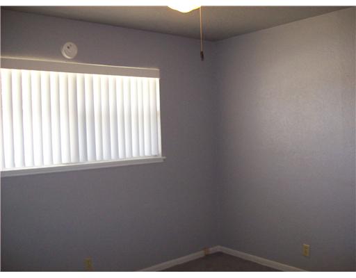 5821 Limerick Drive Corpus Christi, TX 78413 - Photo 5 of 5 a picture of a window
