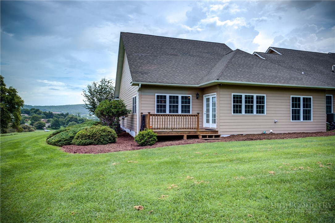 216 A Stone Ridge Lane, Unit 1 Sparta, NC 28675 - Photo 12 of 40 Gallery Image 12