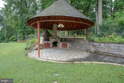 $980,000 | 2608 Charlestown Road, Phoenixville, PA 19460