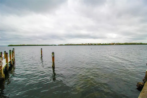 $7,000 | 3804 Gulf Of Mexico Drive, Unit B307, Longboat Key, FL 34228