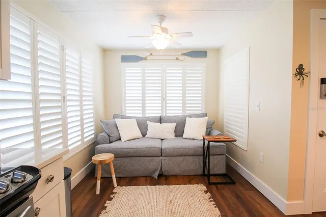 $7,000 | 3804 Gulf Of Mexico Drive, Unit B307, Longboat Key, FL 34228