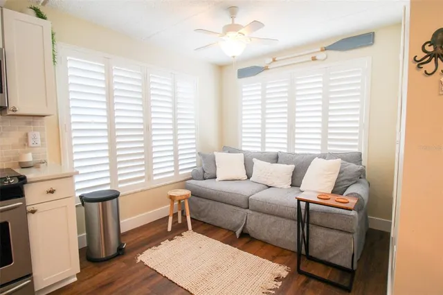 $7,000 | 3804 Gulf Of Mexico Drive, Unit B307, Longboat Key, FL 34228