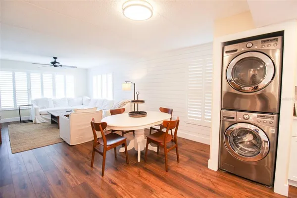 $7,000 | 3804 Gulf Of Mexico Drive, Unit B307, Longboat Key, FL 34228