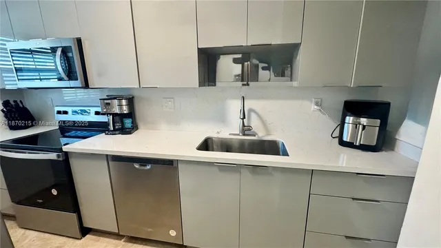 $2,350 | 5339 Treetops Drive, Unit 5339, Naples, FL 34113