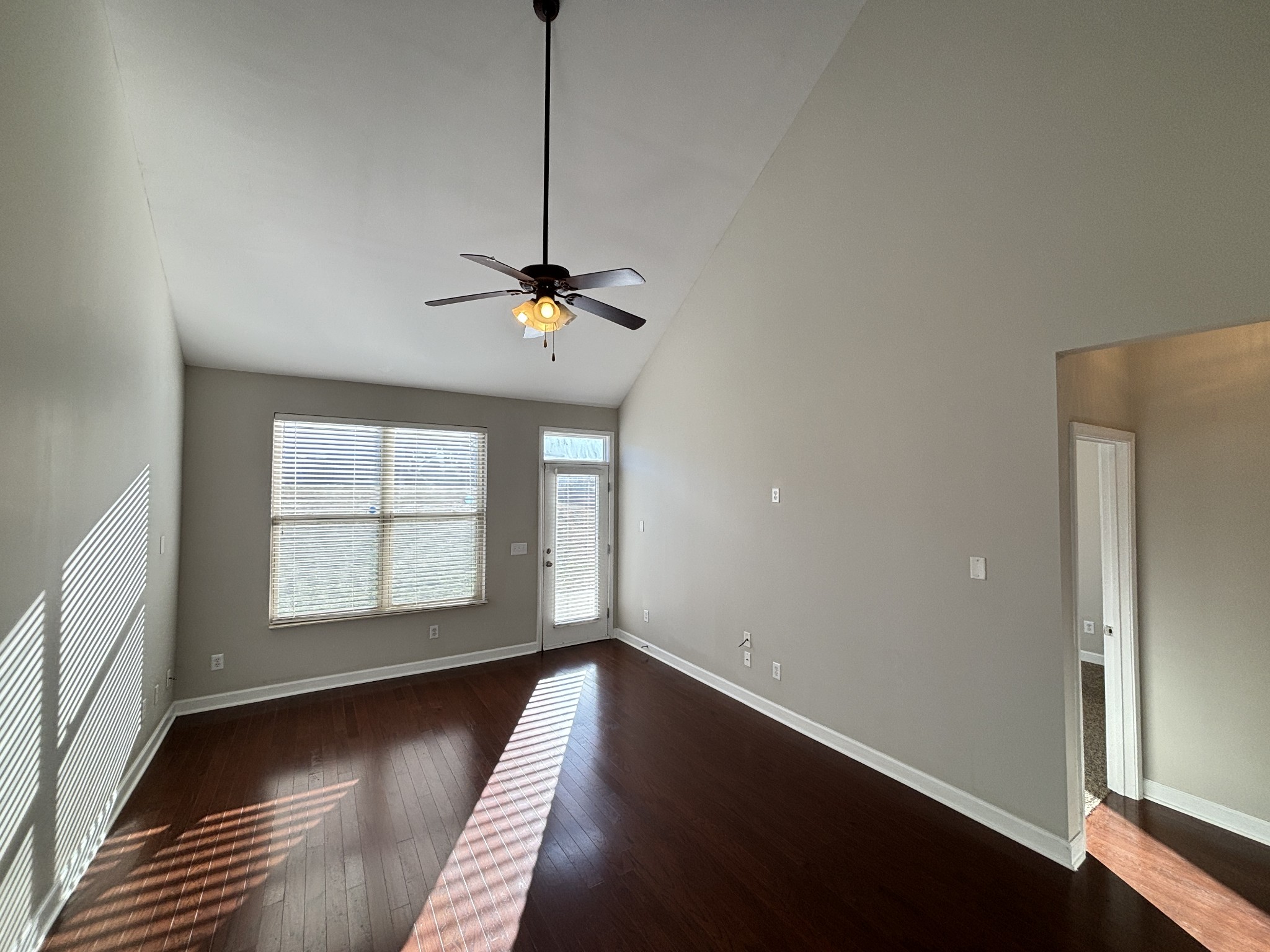 519 Griffin Circle Hermitage, TN 37076 - Photo 8 of 25