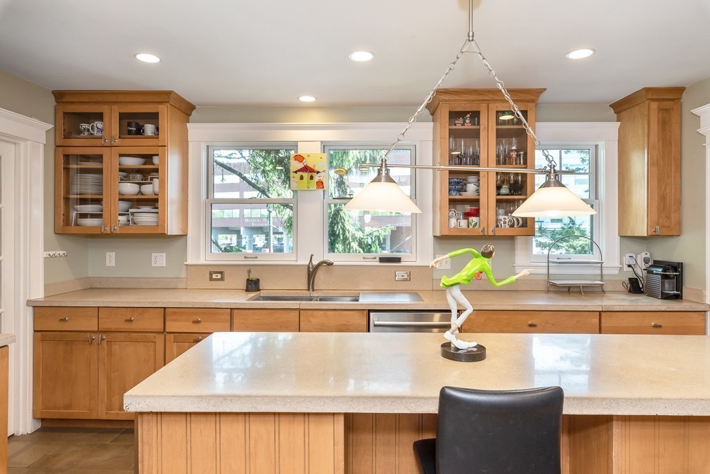 2 Longfellow Road, Unit 2 Cambridge, MA 02138 - Photo 8 of 42 Gallery Image 8