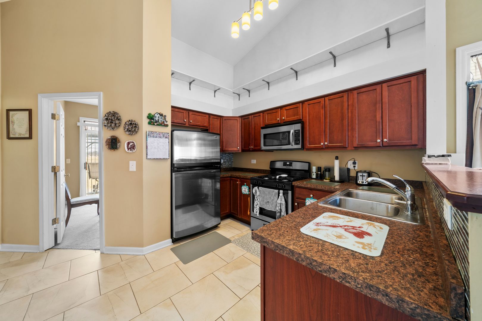 3011 Hoffman Street Plano, IL 60545 - Photo 8 of 21