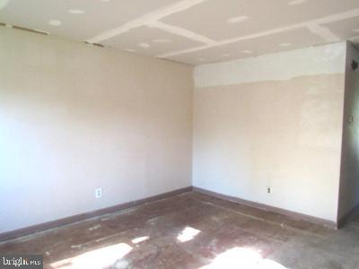 40 Laurel Road Clementon, NJ 08021 - Photo 8 of 22