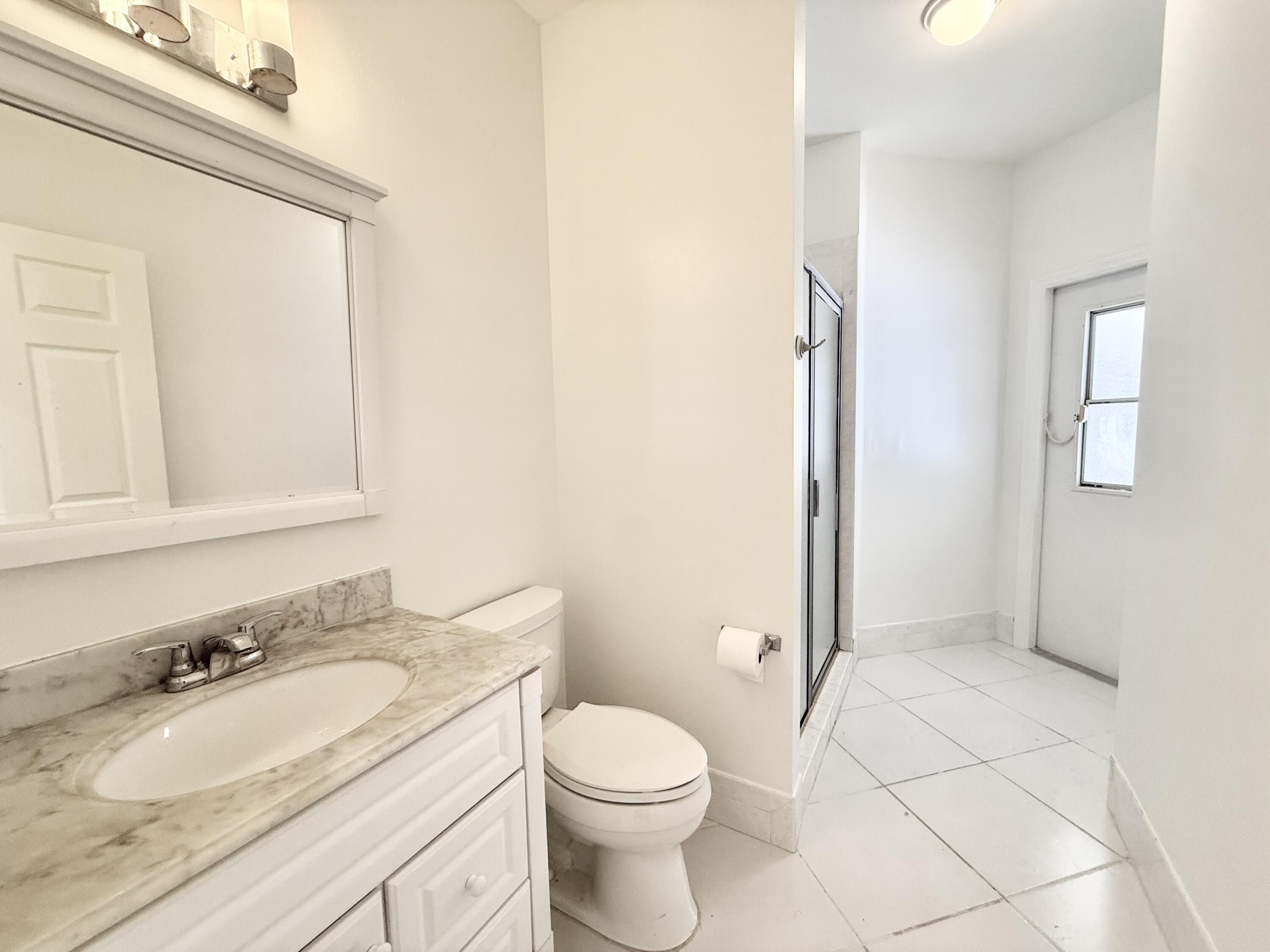 12310 Riverfalls Court Boca Raton, FL 33428 - Photo 19 of 30 3RD CABANA BATH