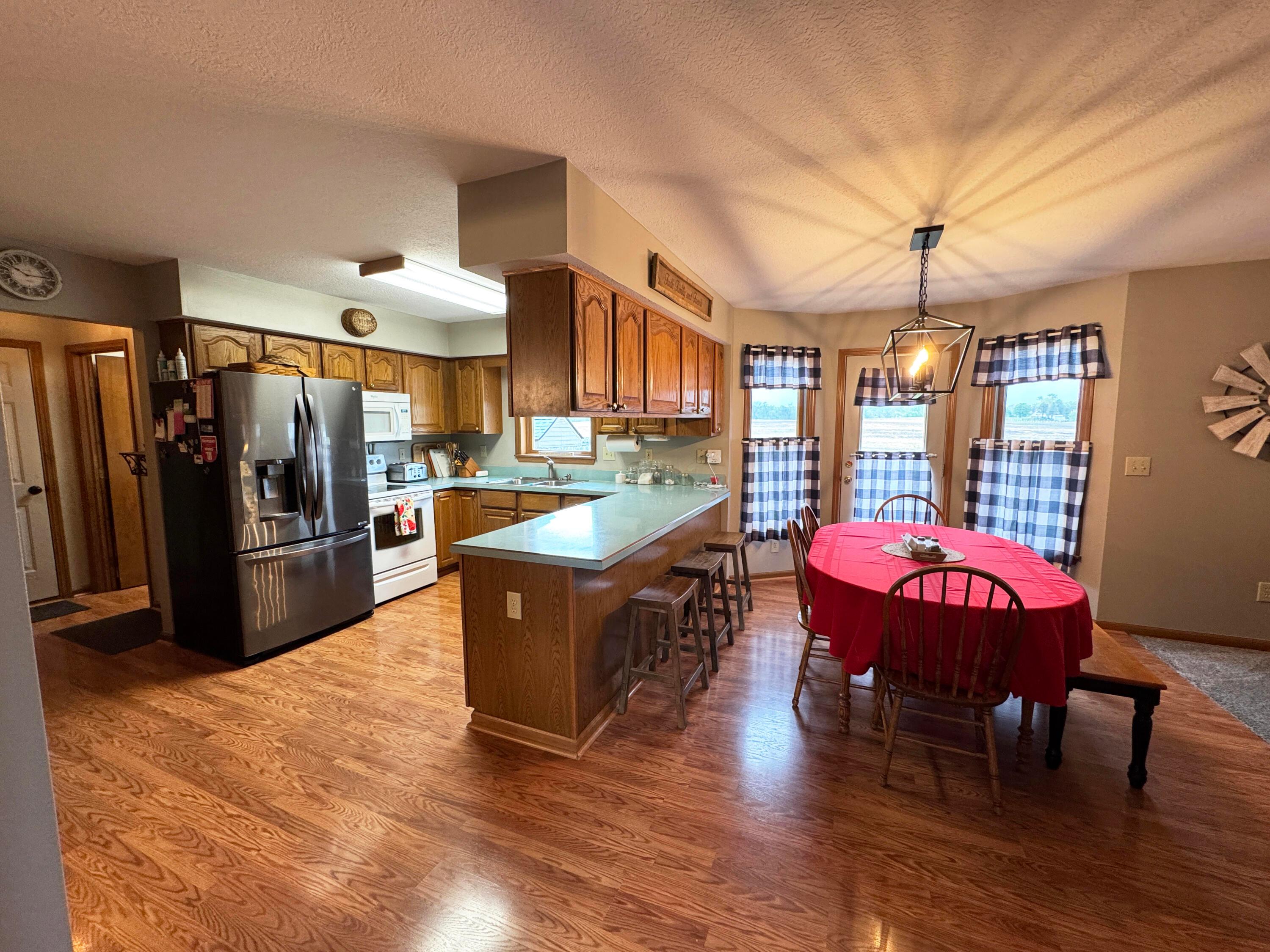 2075 Eckard Road Centerburg, OH 43011 - Photo 6 of 33