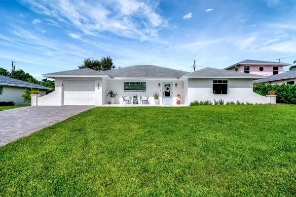 $4,500 | 359 Beacon Street, Tequesta, FL 33469
