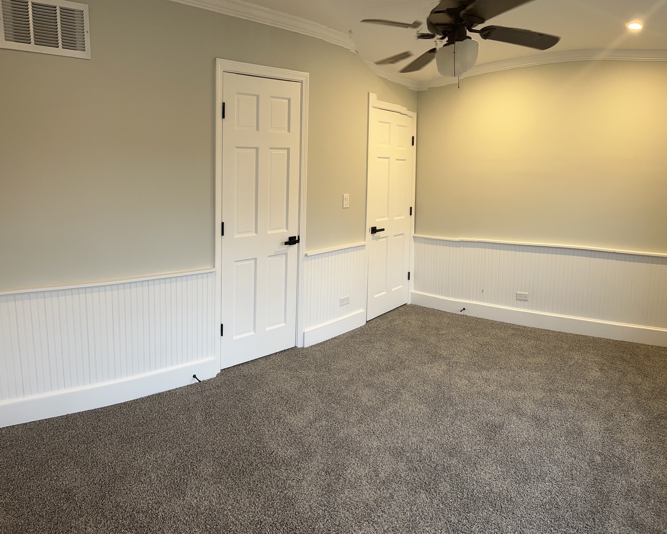 Undisclosed Address Naperville, IL 60563 - Photo 21 of 43 a view of an empty room