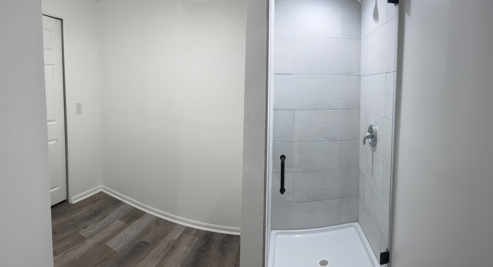 Undisclosed Address Naperville, IL 60563 - Photo 41 of 43 a bathroom with a shower