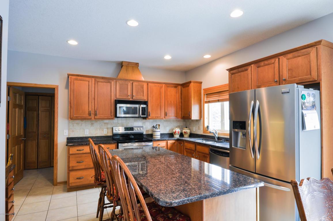 3018 21st Street Northeast Rochester, MN 55906 - Photo 5 of 18