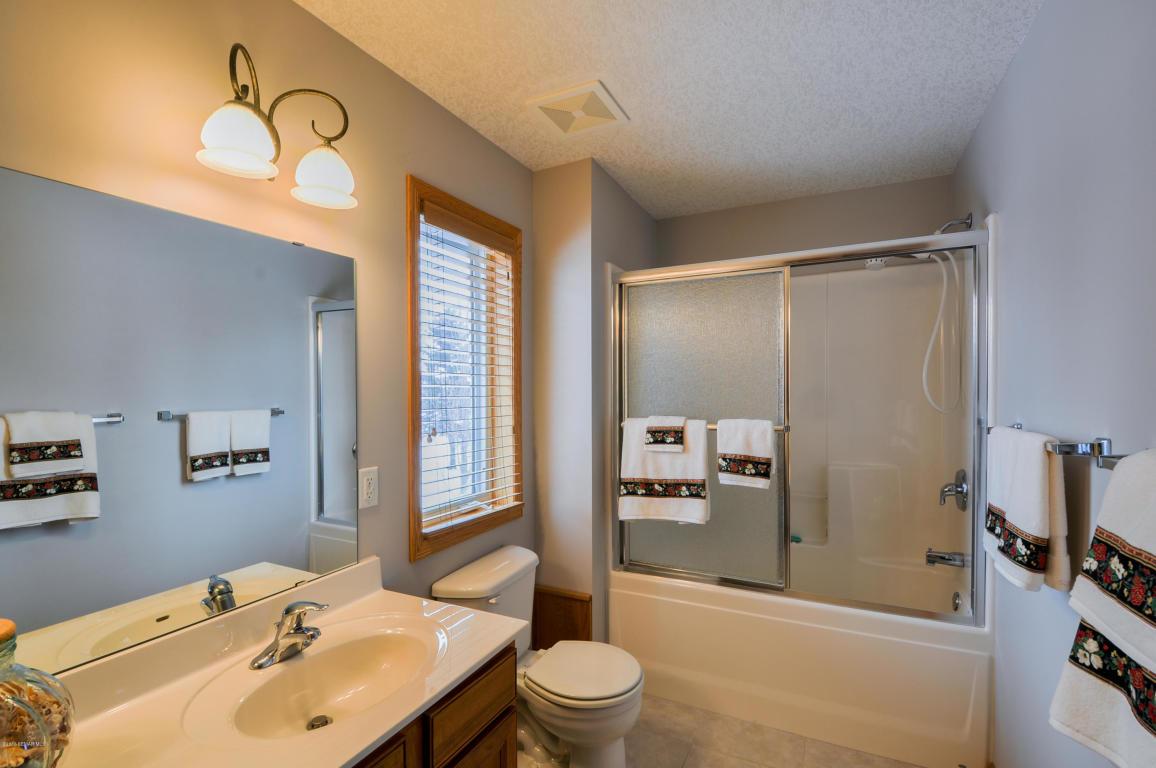 3018 21st Street Northeast Rochester, MN 55906 - Photo 9 of 18