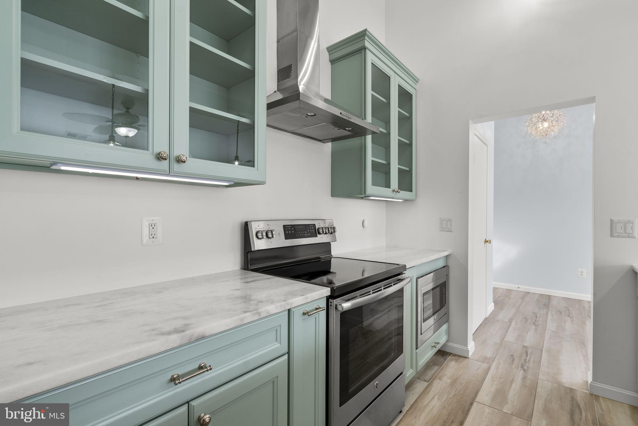 2610 Camelback Lane, Unit 9 Silver Spring, MD 20906 - Photo 2 of 38