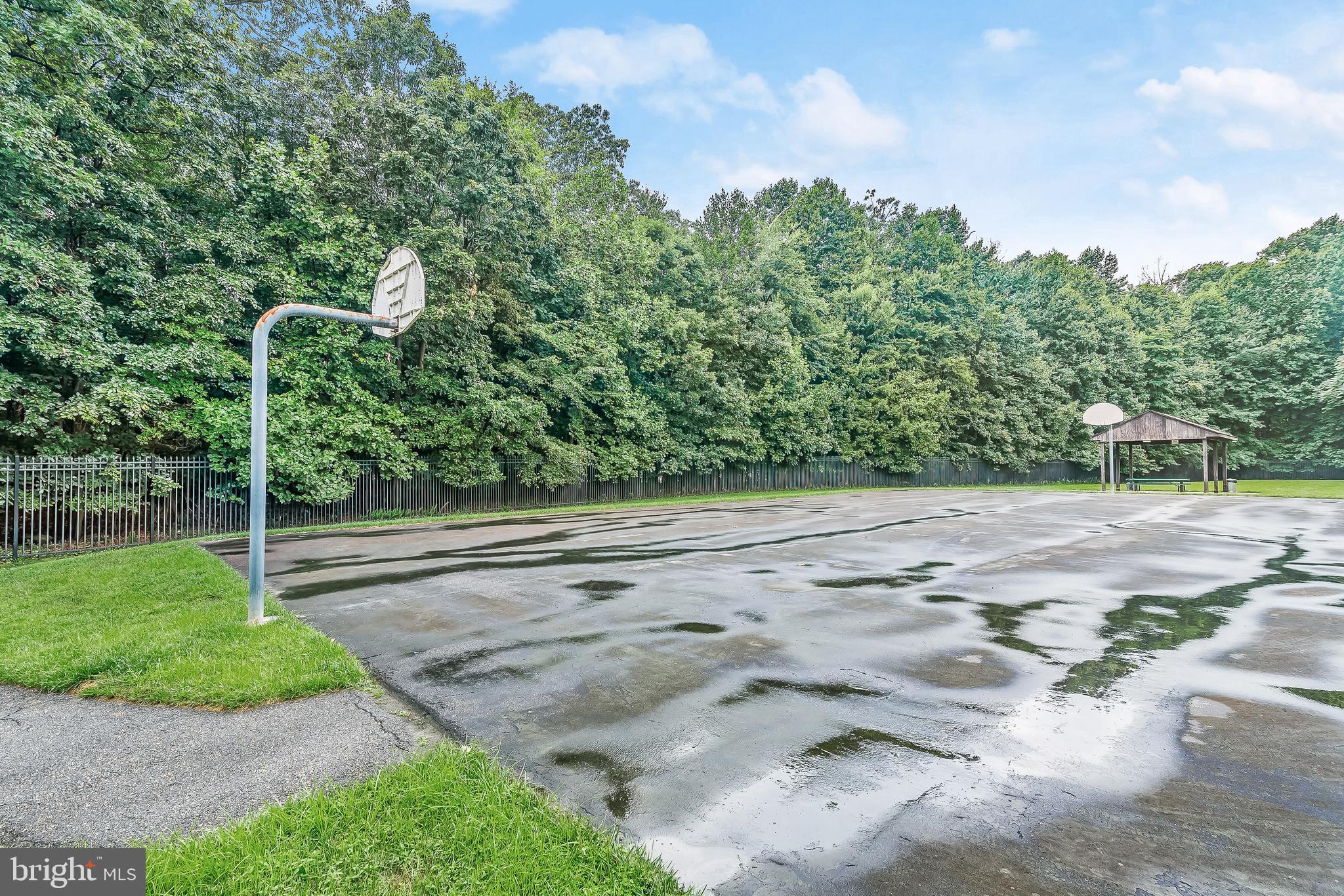 2610 Camelback Lane, Unit 9 Silver Spring, MD 20906 - Photo 35 of 38
