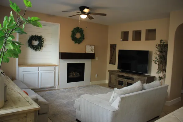 $484,777 | 2275 Casa Dulce Way, Plumas Lake, CA 95961