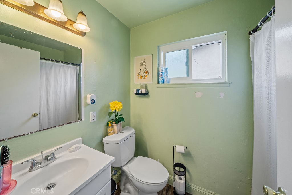 4660 Marathon Place Riverside, CA 92505 - Photo 17 of 22 Hallway Restroom