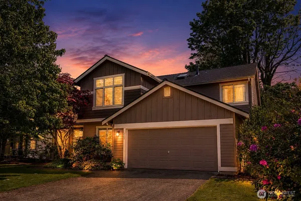 $1,200,000 | 225 Southeast 10th Circle, North Bend, WA 98045