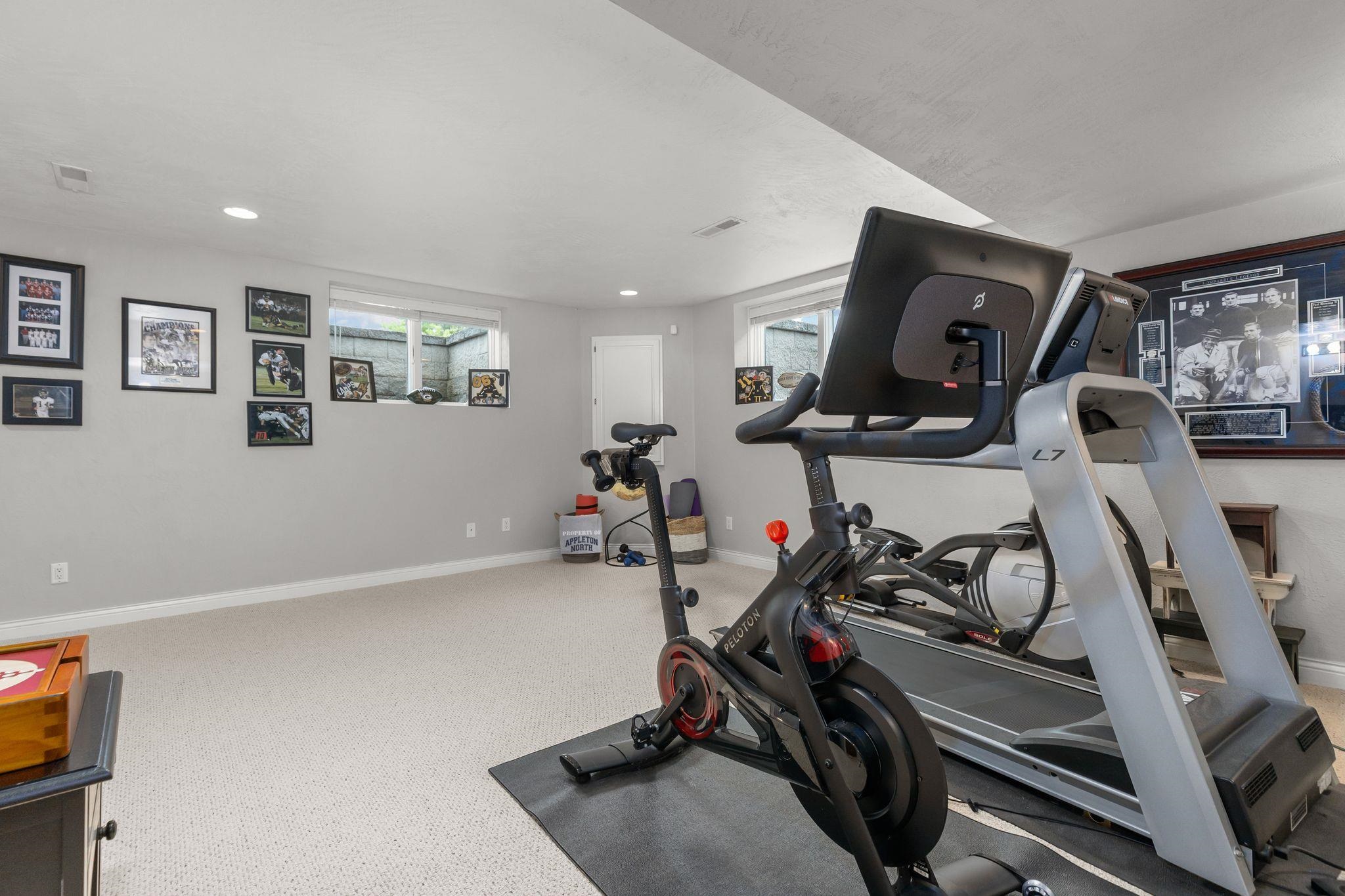 4916 Silentwind Way Appleton, WI 54913 - Photo 49 of 70