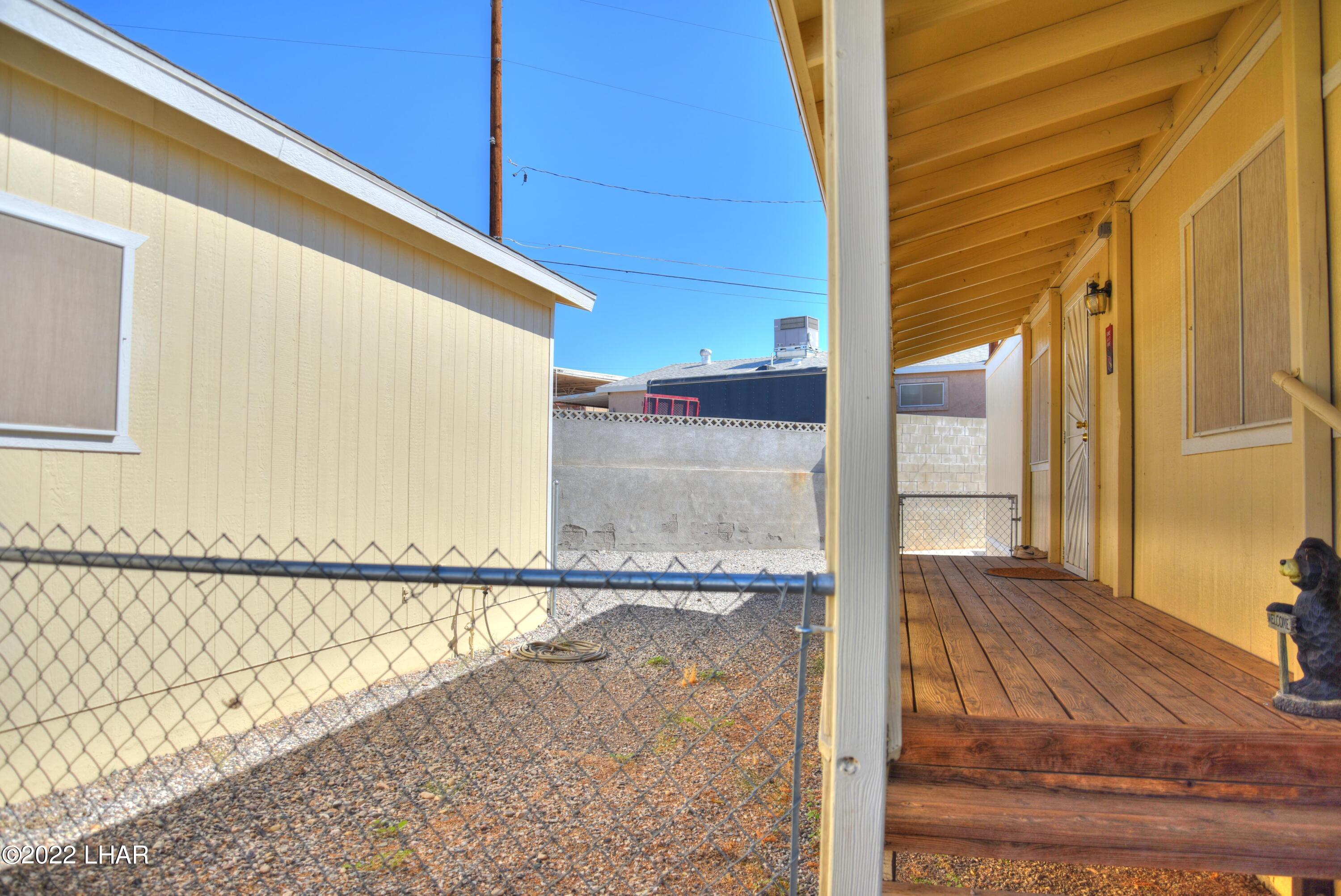 31677 Treasure Road Parker, AZ 85344 - Photo 8 of 30 Knapp 26