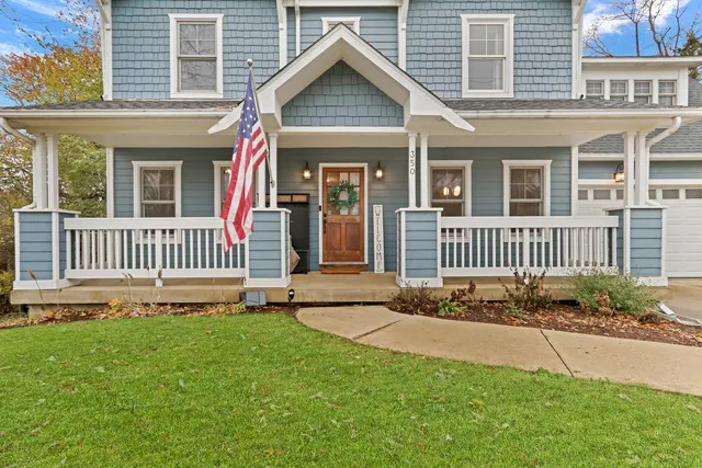 $415,000 | 350 South Alleghany Road, Grayslake, IL 60030