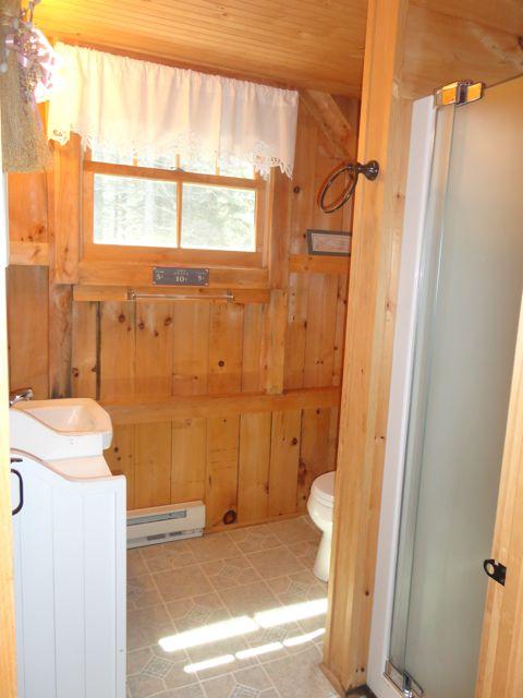 355 Tremont Road Tremont, ME 04612 - Photo 17 of 28 Bathroom