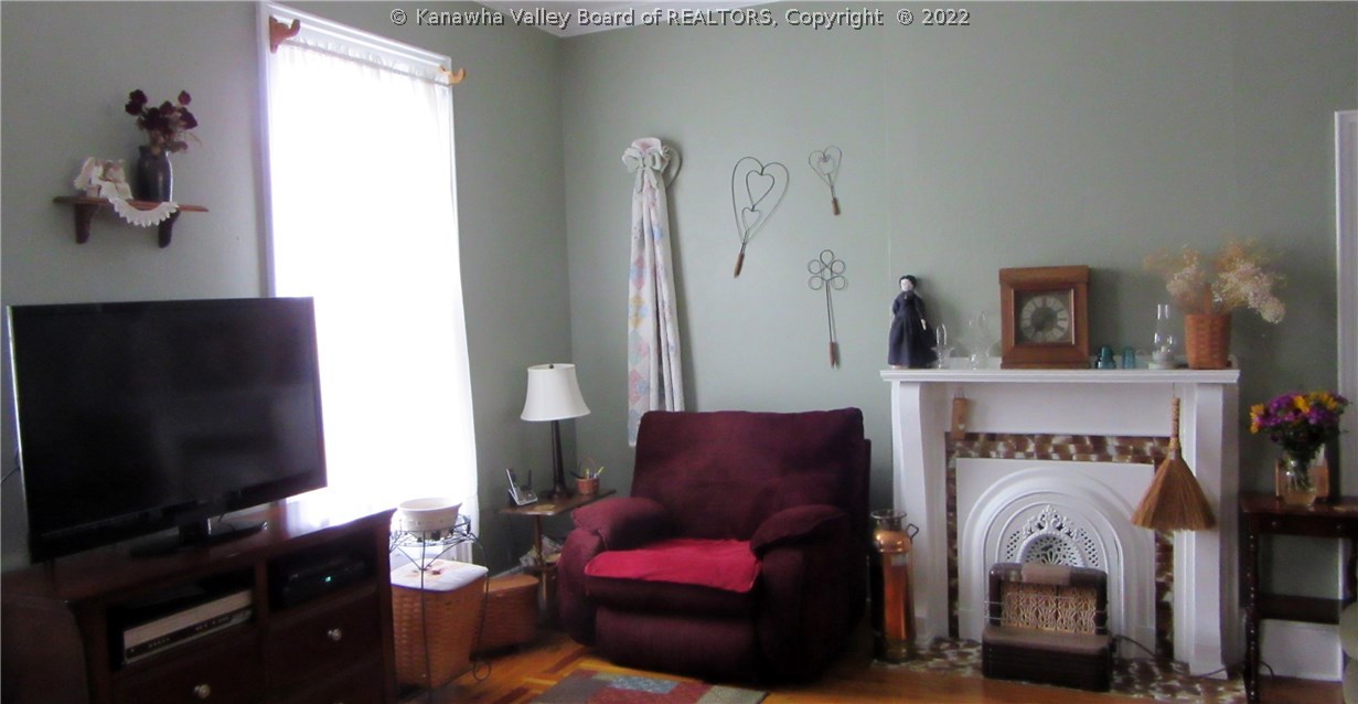 803 Main Street Point Pleasant, WV 25550 - Photo 13 of 30 Gallery Image 13