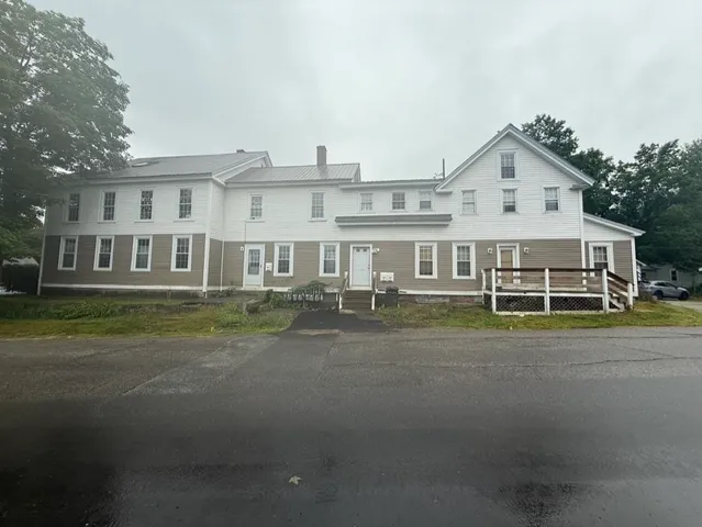 $1,800 | 155 North Main Street, Unit 2, Franklin, NH 03235